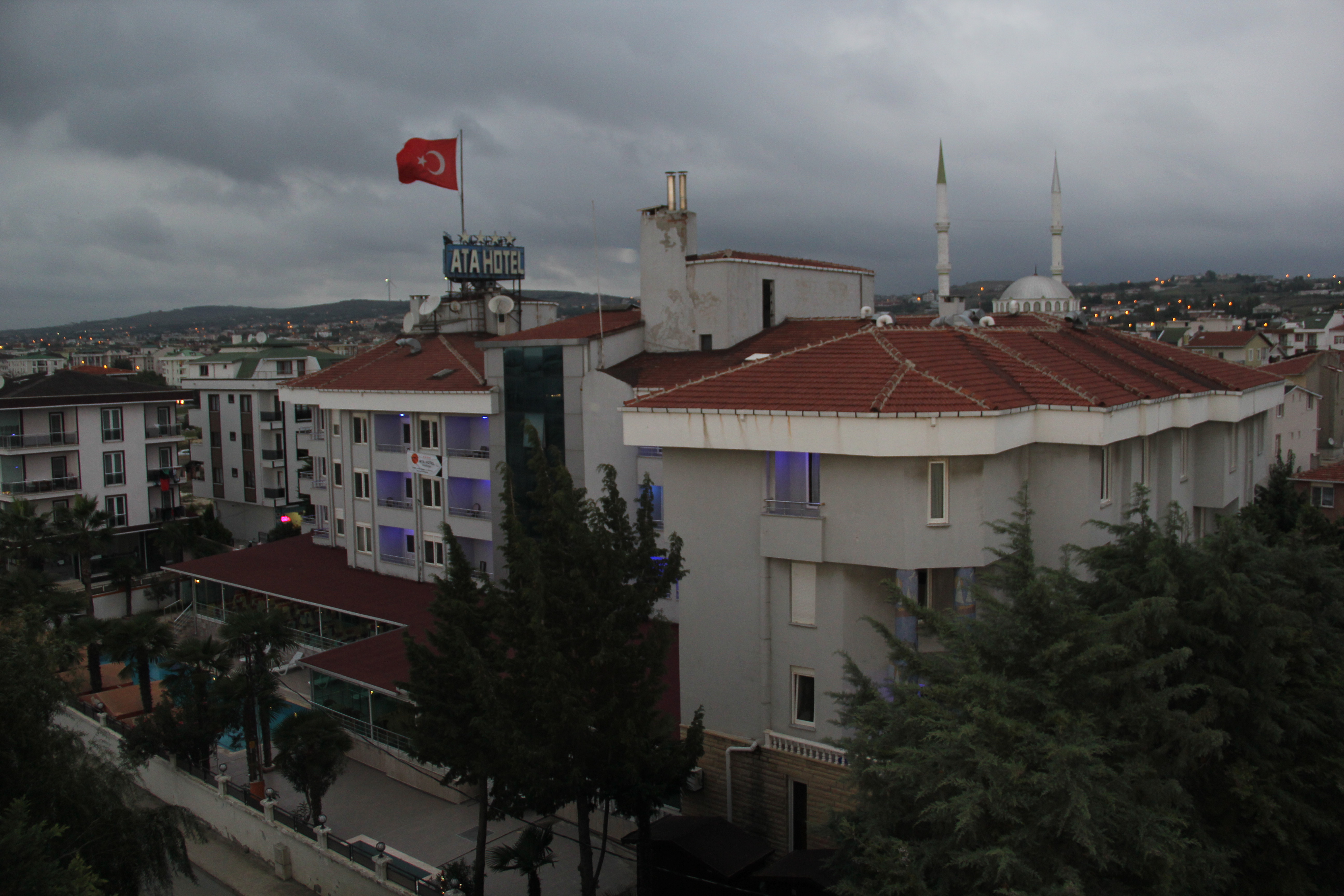 Otel